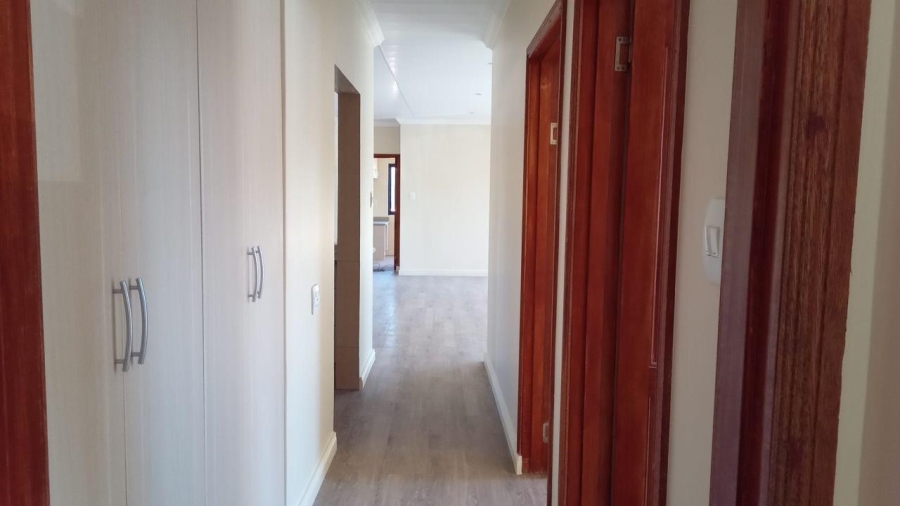 3 Bedroom Property for Sale in Paradise Coast Western Cape